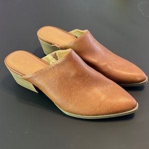 Universal Thread Heeled Mules